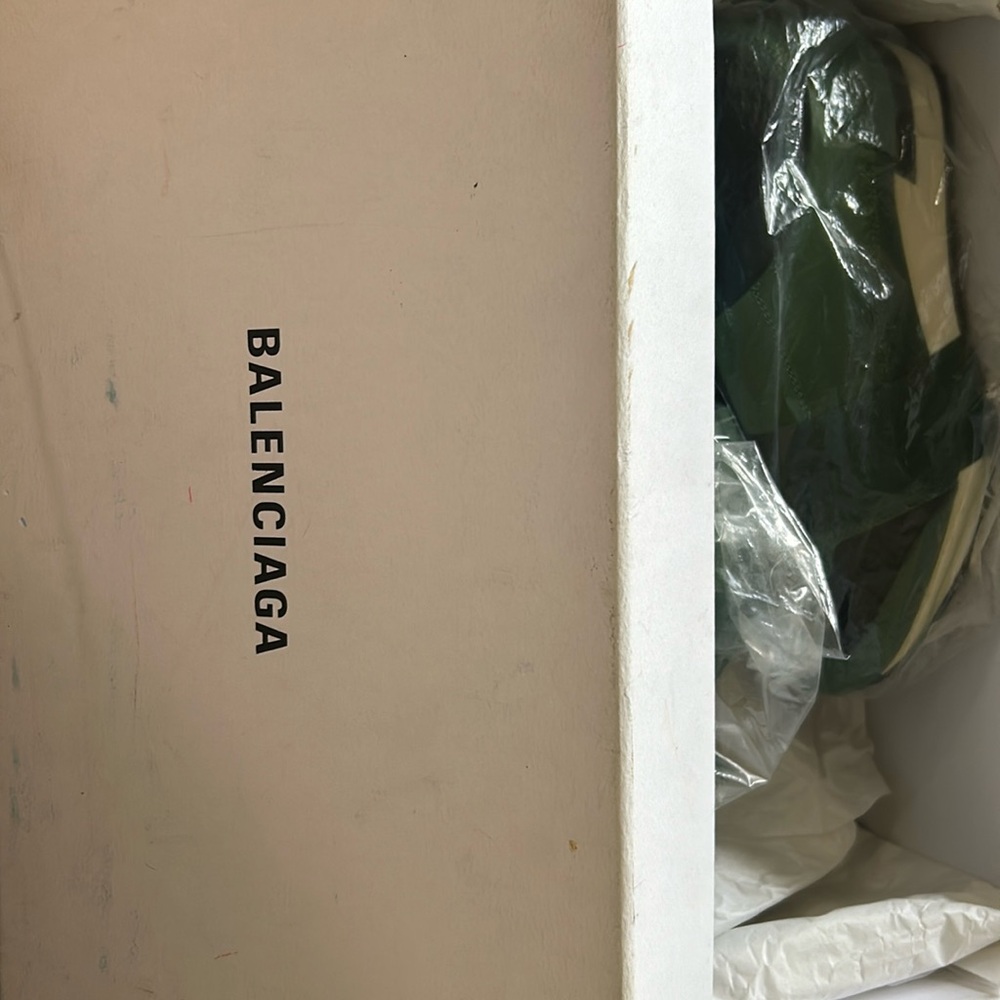Worn 1 time size 36 like brand new.